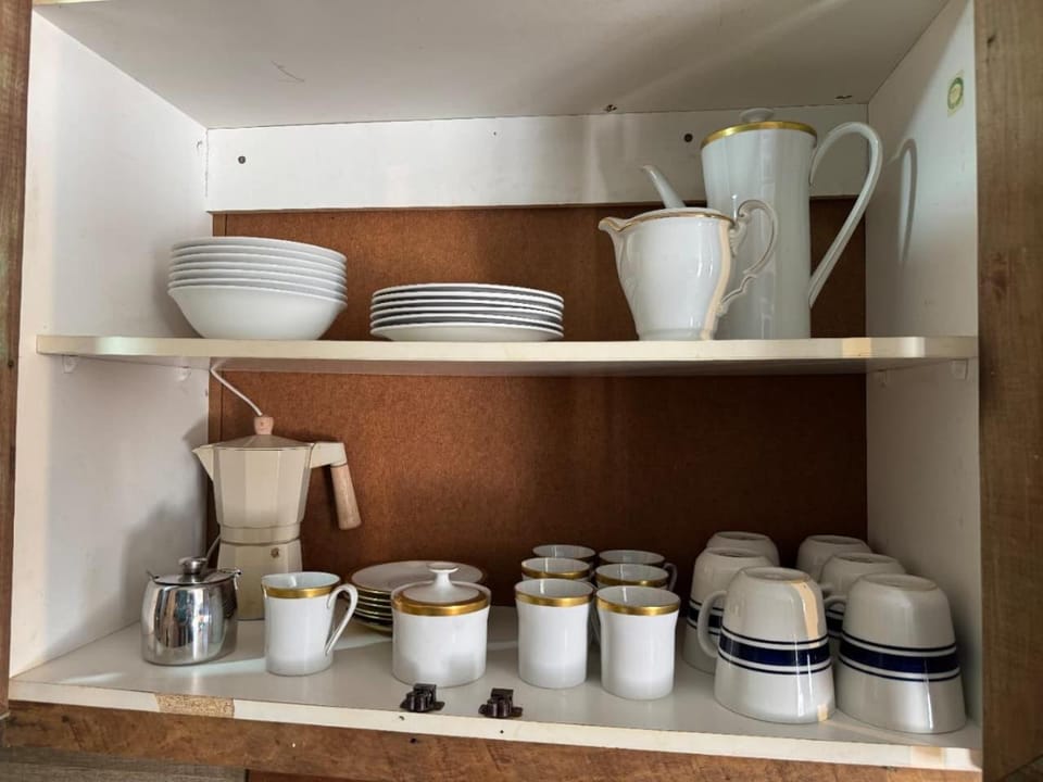 Coffee/tea facilities, Kitchen or kitchenette