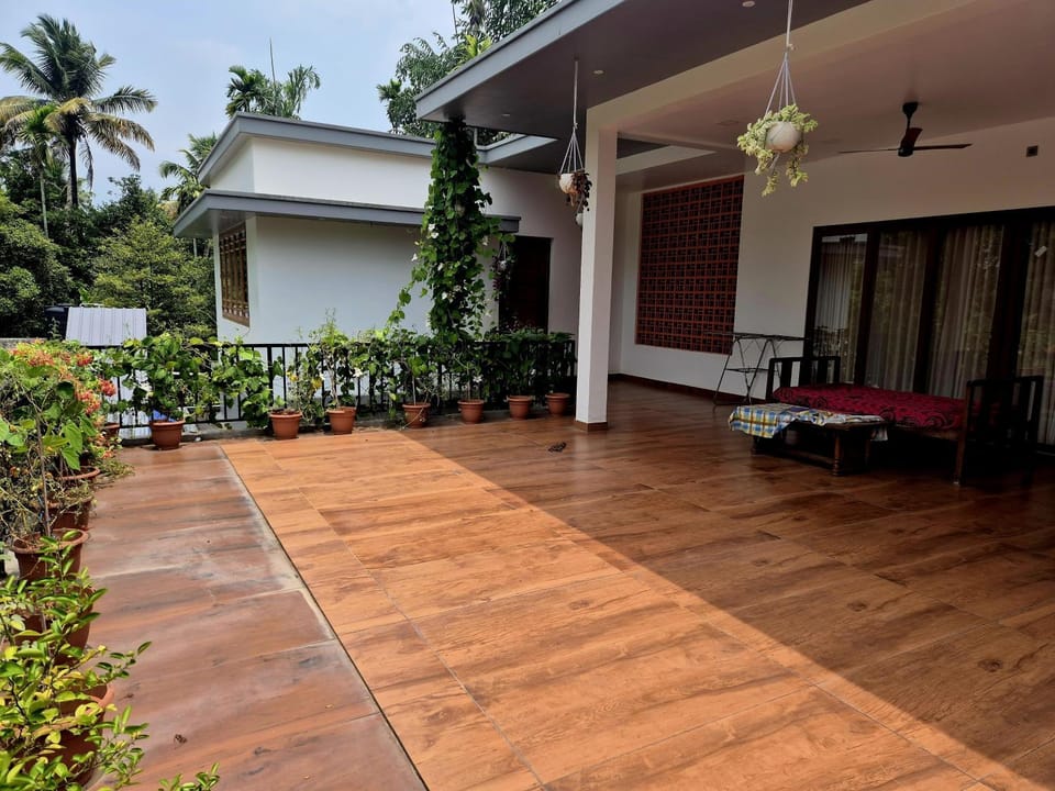 Inner courtyard view