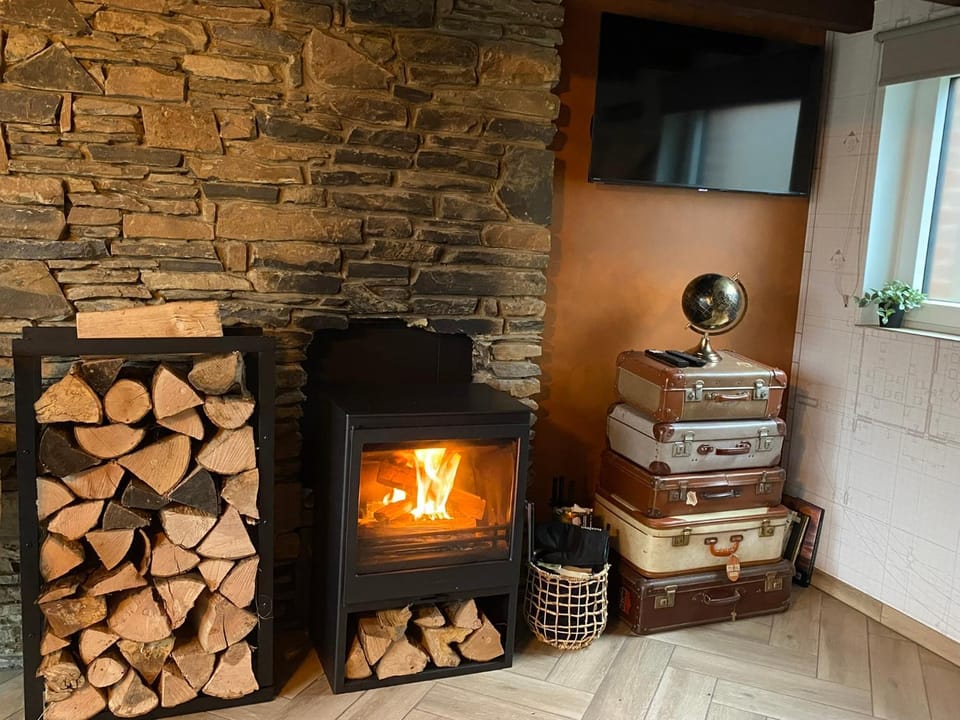 Living room, heating