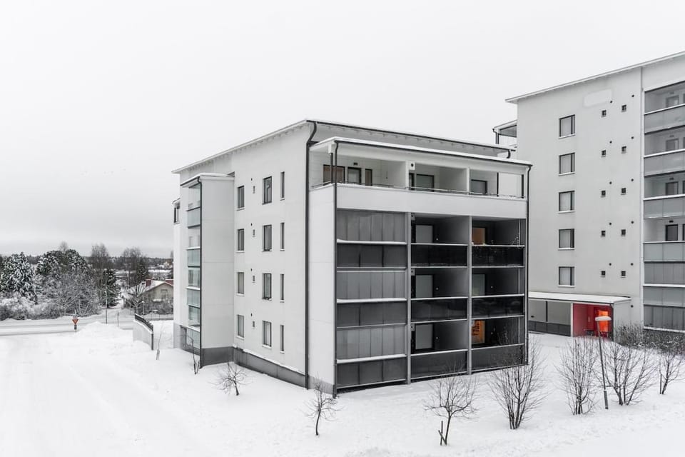 Scandi Forest Flat Across from the Train Station Apartment in Rovaniemi