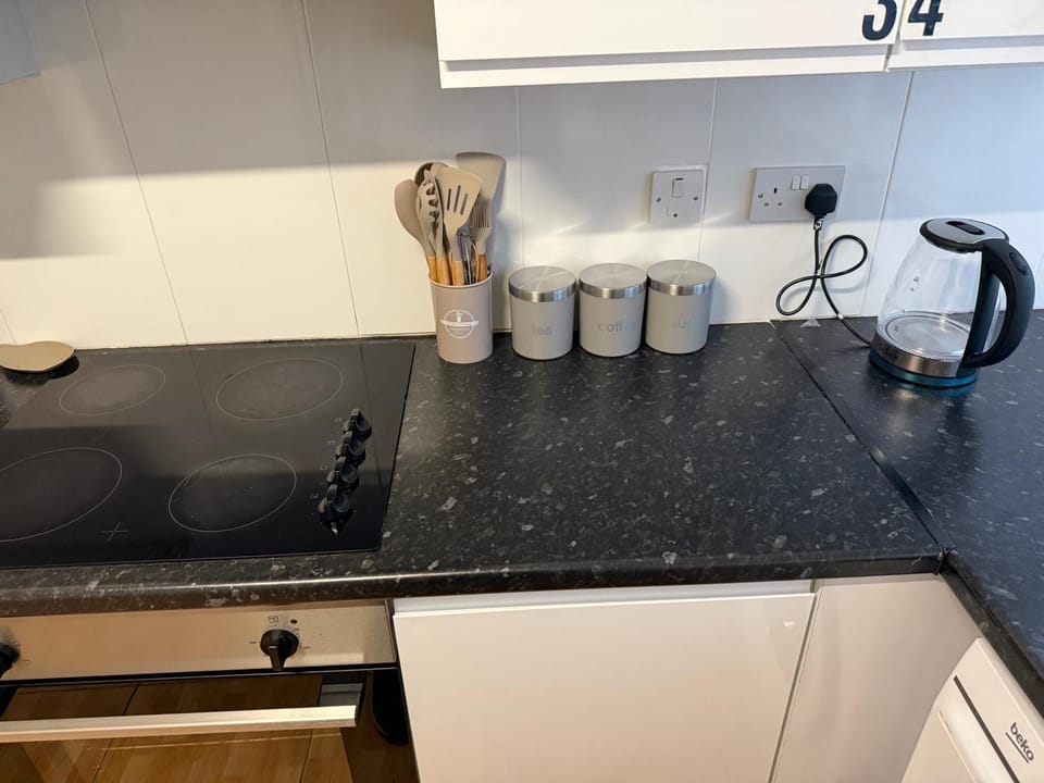 Modern Rooms in North London Bed and Breakfast in London