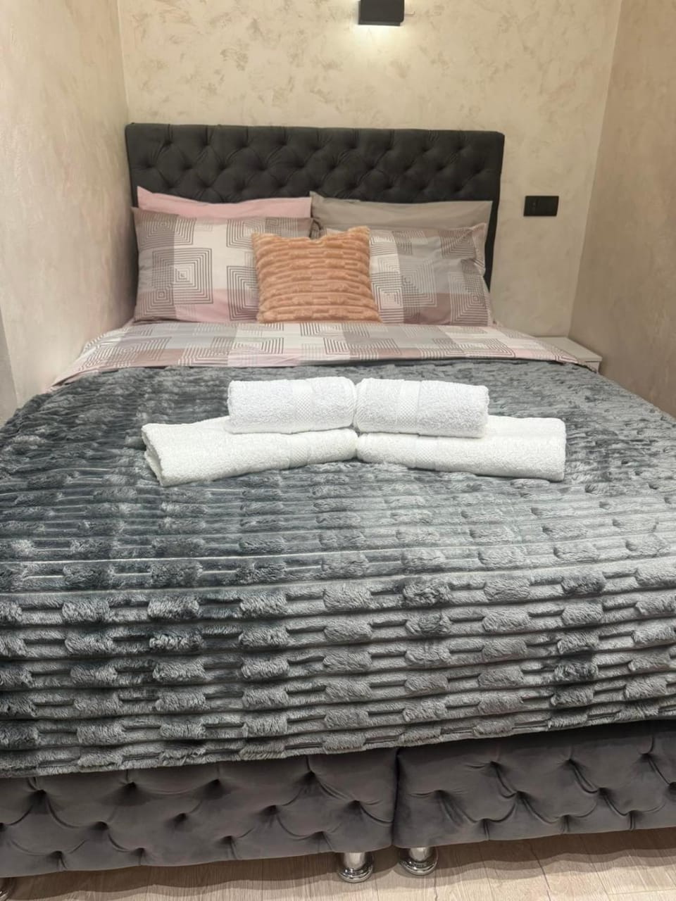 ELLA LUX APARTMAN Čačak Apartment in Serbia