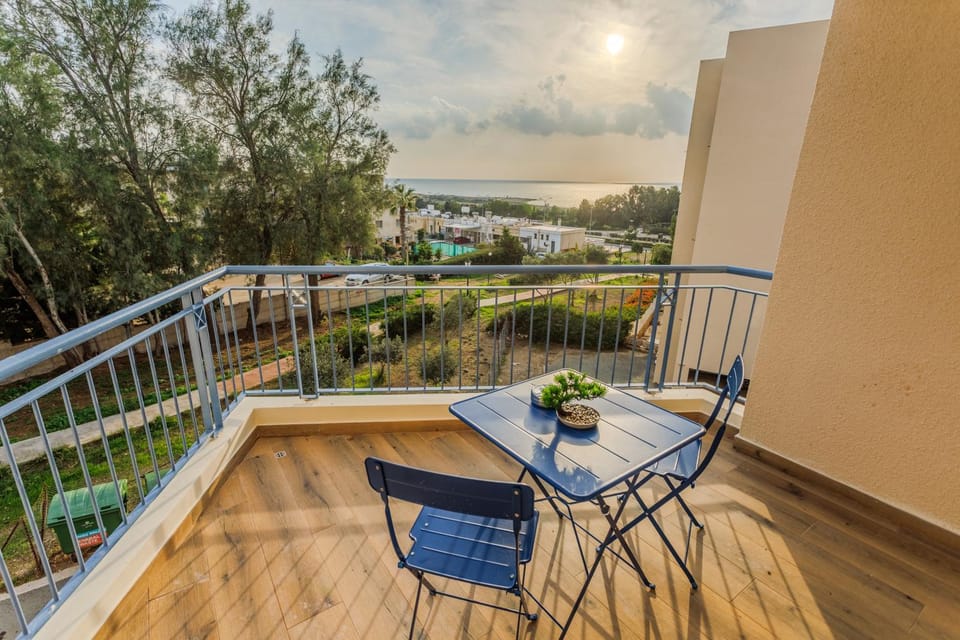 View (from property/room), Balcony/Terrace