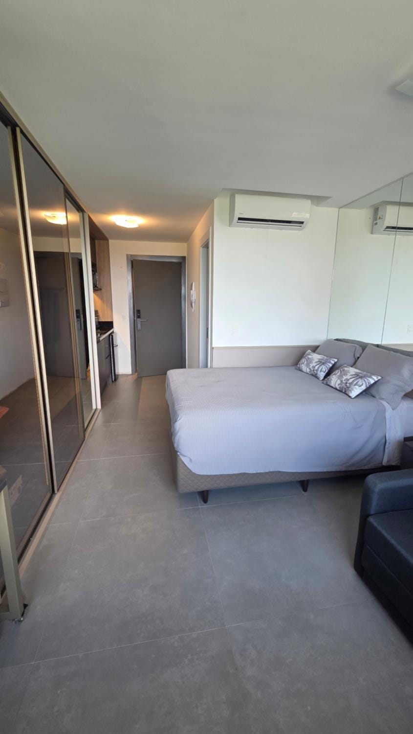 Loft Carlos Gomes Square Apartment in Porto Alegre