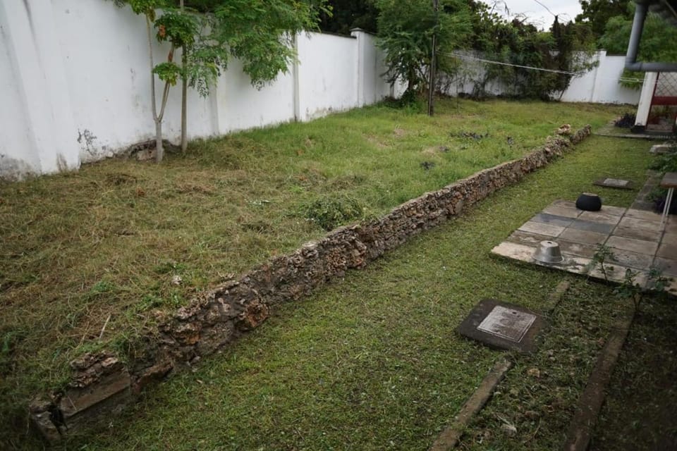 Family courtyard bungalow House in Mombasa