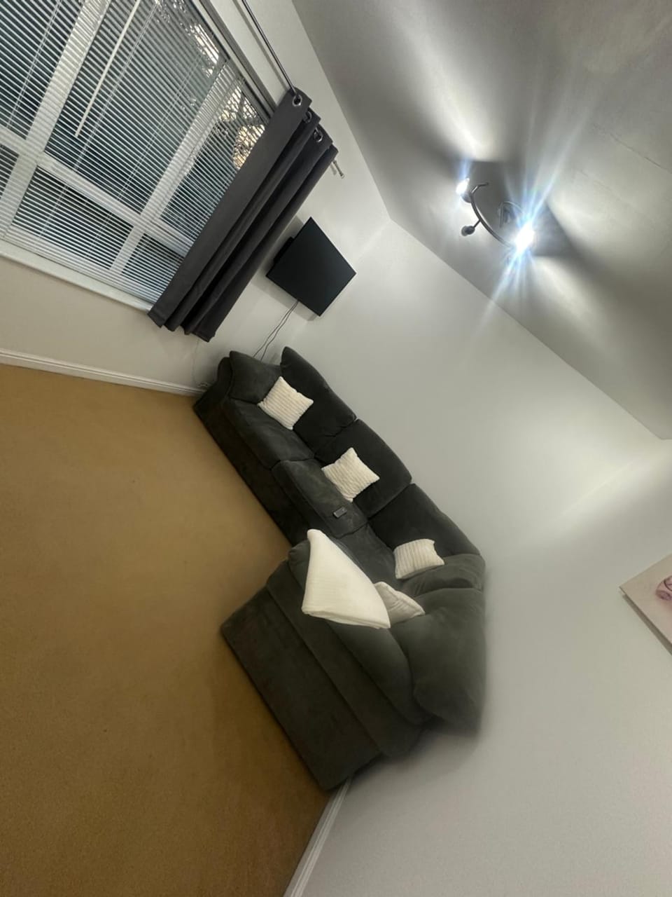 TV and multimedia, Living room, Seating area