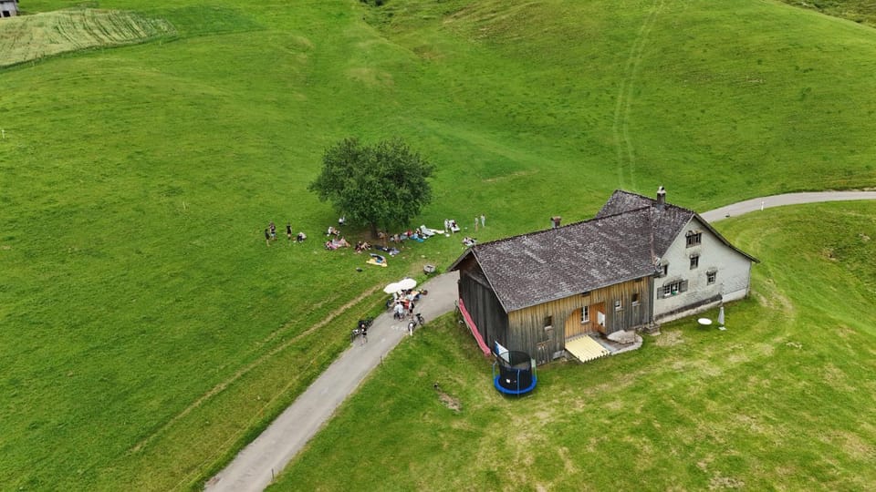 Property building, Bird's eye view