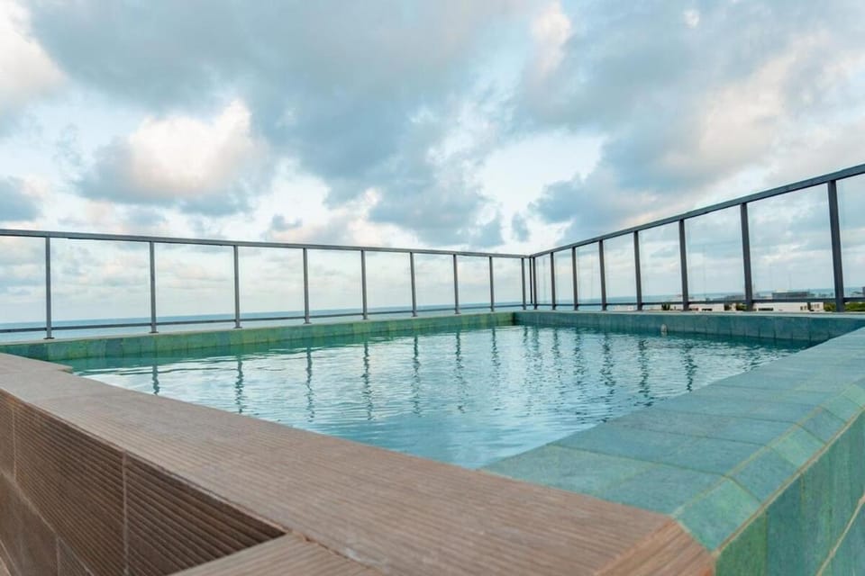 Pool view, Swimming pool