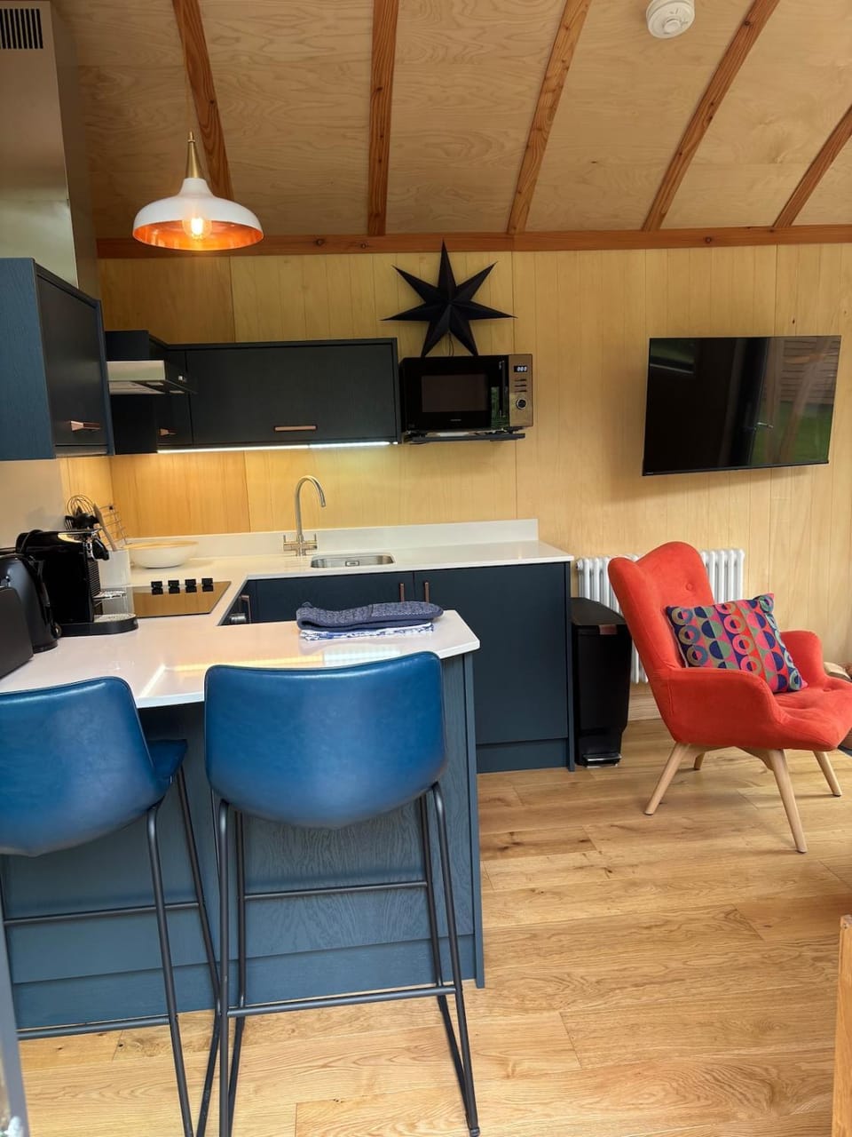 Kitchen or kitchenette, oven, stove, toaster