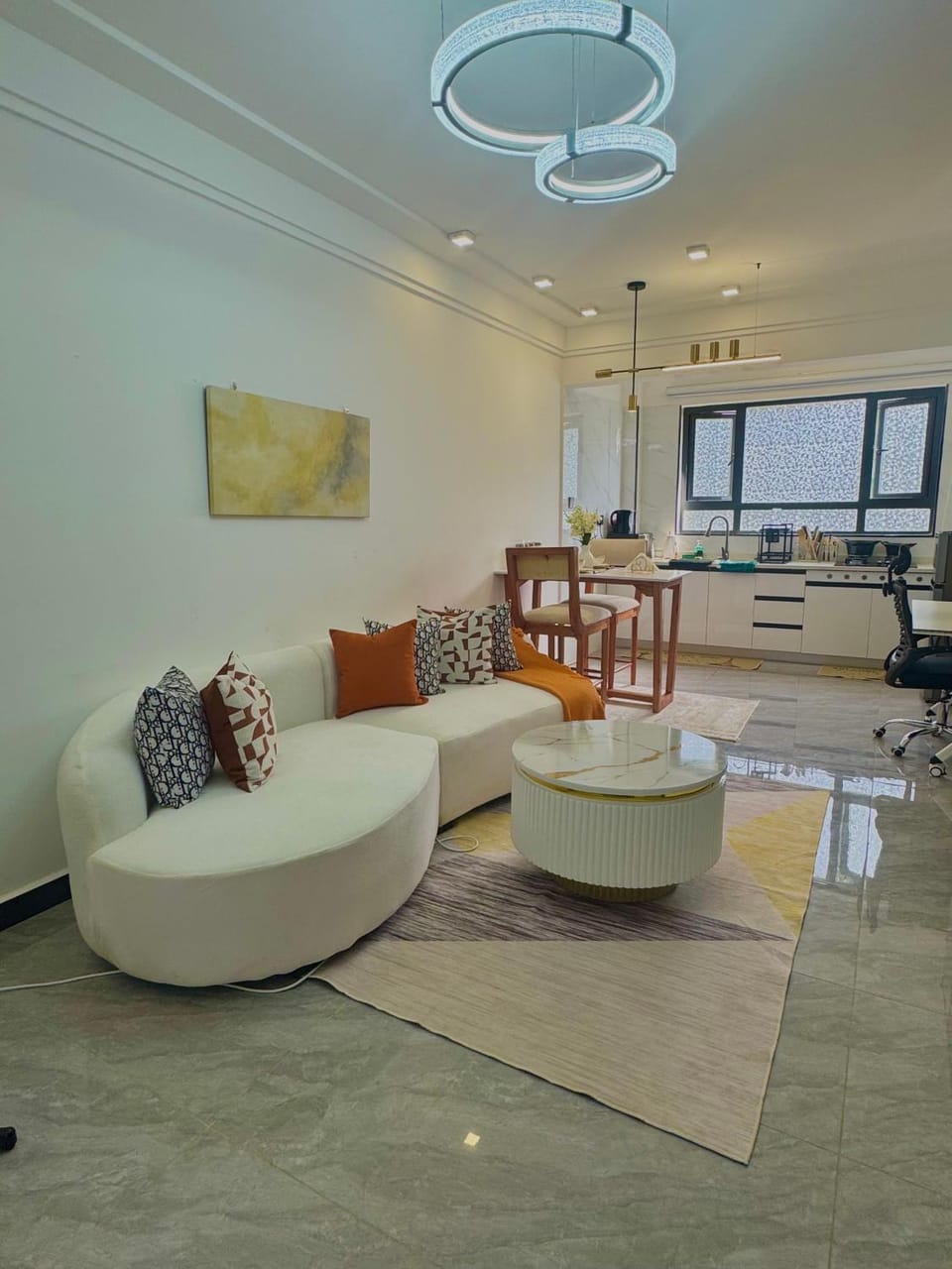 Modern Luxury 1-Bedroom Apartment in Kileleshwa with Pool & Gym Apartment in Nairobi County