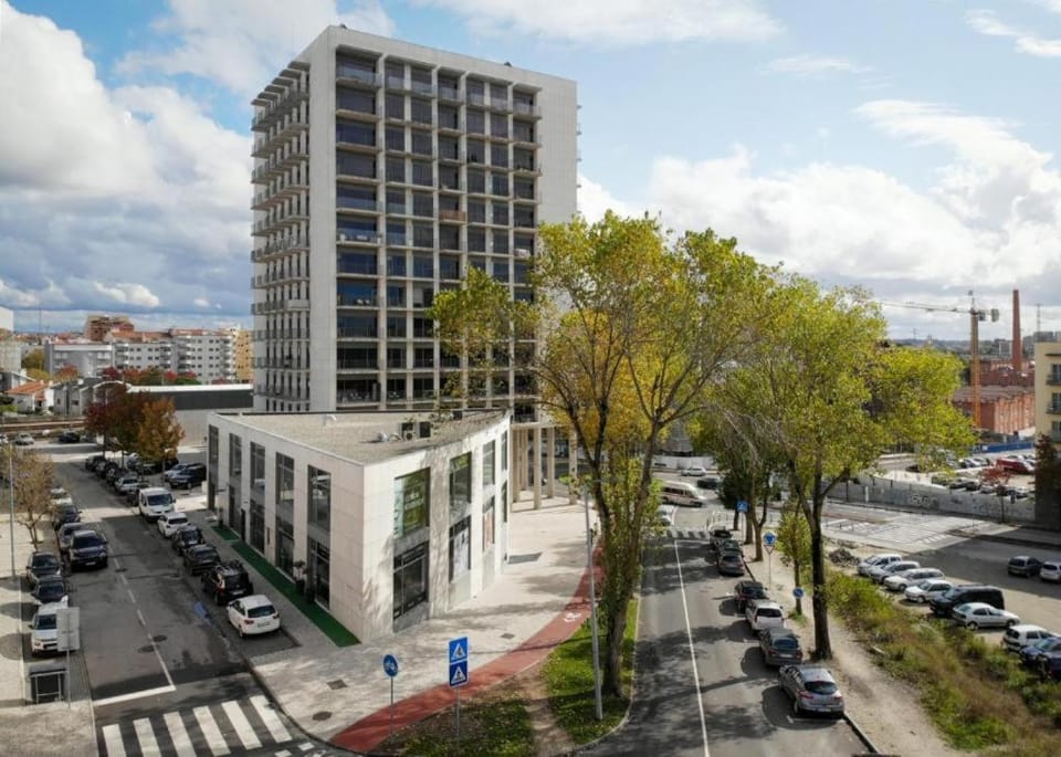 Property building, Location
