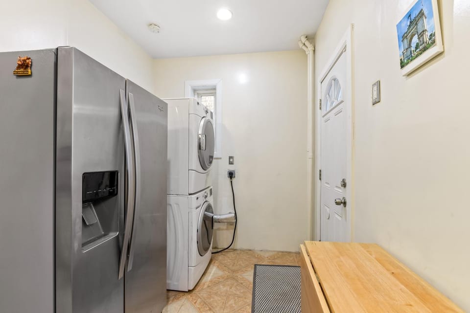 laundry, washing machine