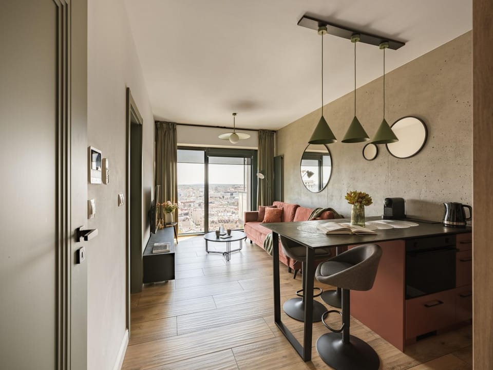 Urban Apartments Global Loft 17th Floor No 17 - Air Condition - Free Garage Apartment in Poland