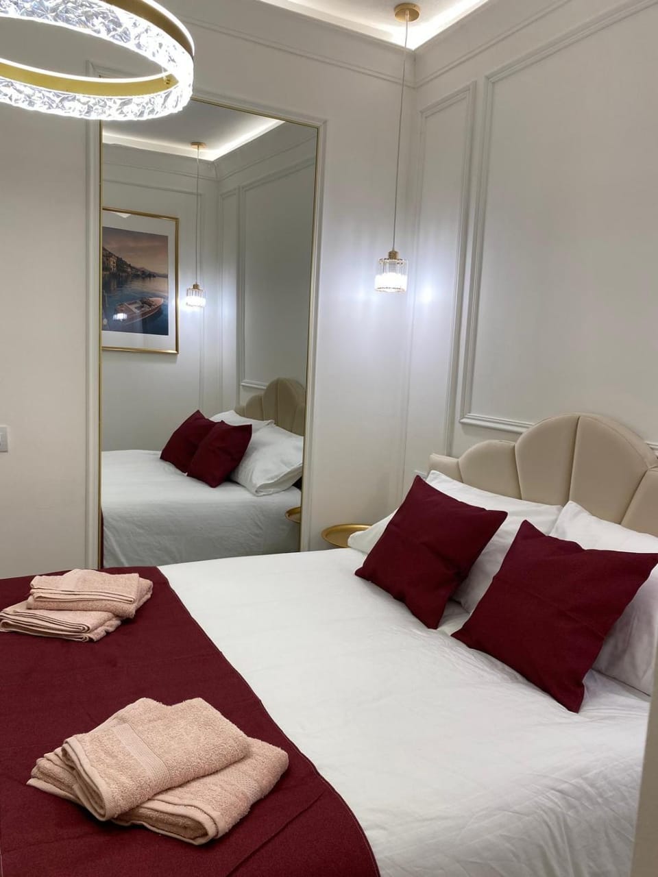 Gaglian's Suites Lake Como Bed and Breakfast in Como