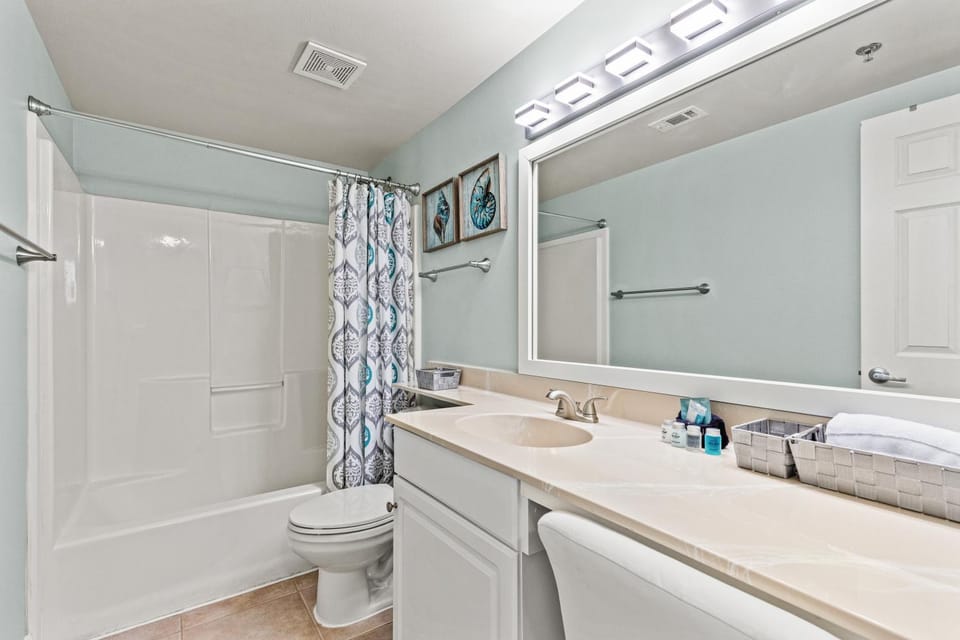 Bathroom, Bath