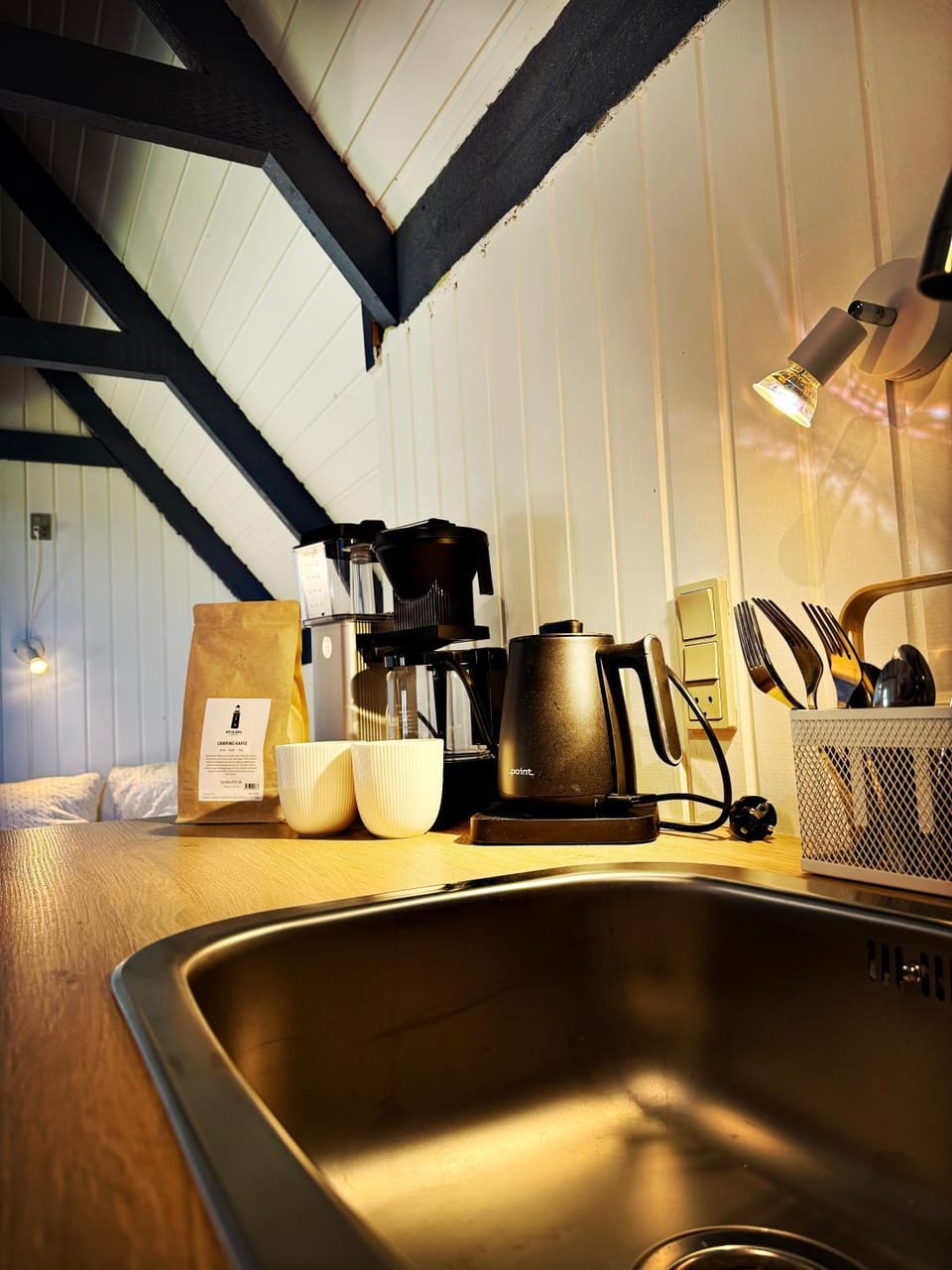 Coffee/tea facilities, Kitchen or kitchenette