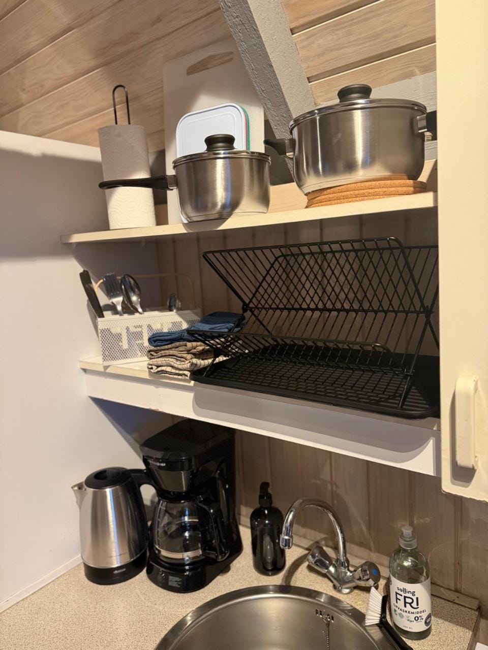 Coffee/tea facilities, Kitchen or kitchenette