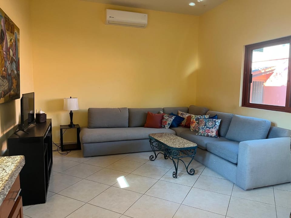 LA CRUZ VILLA and APARTMENT Villa in La Cruz de Huanacaxtle