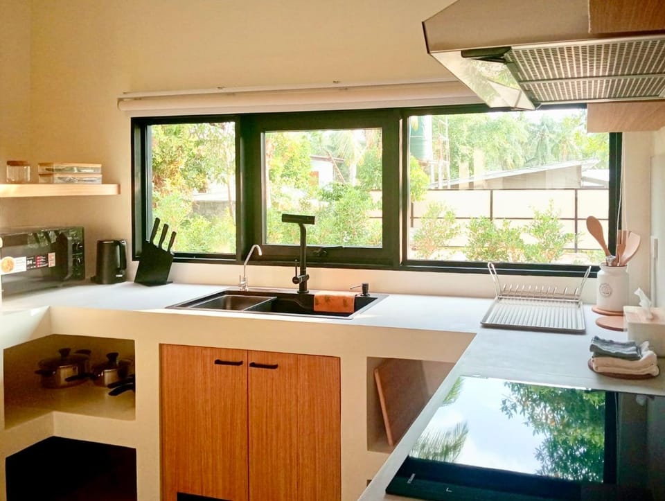 Kitchen or kitchenette, stove