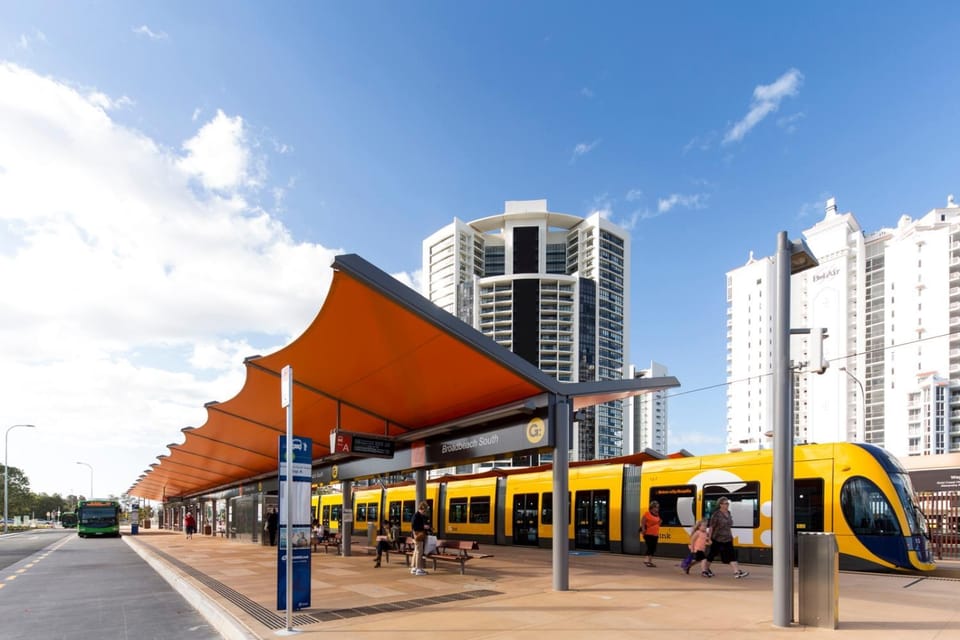 Broadbeach Views and Convenience, 610 Apartment in Gold Coast