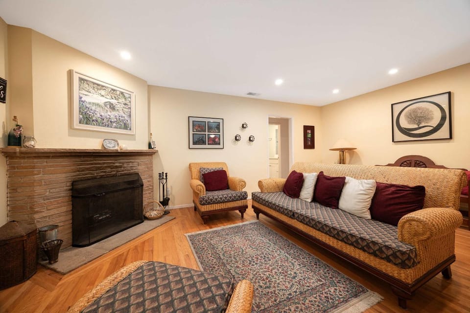 Pool Oasis Central Villa House in La Mesa