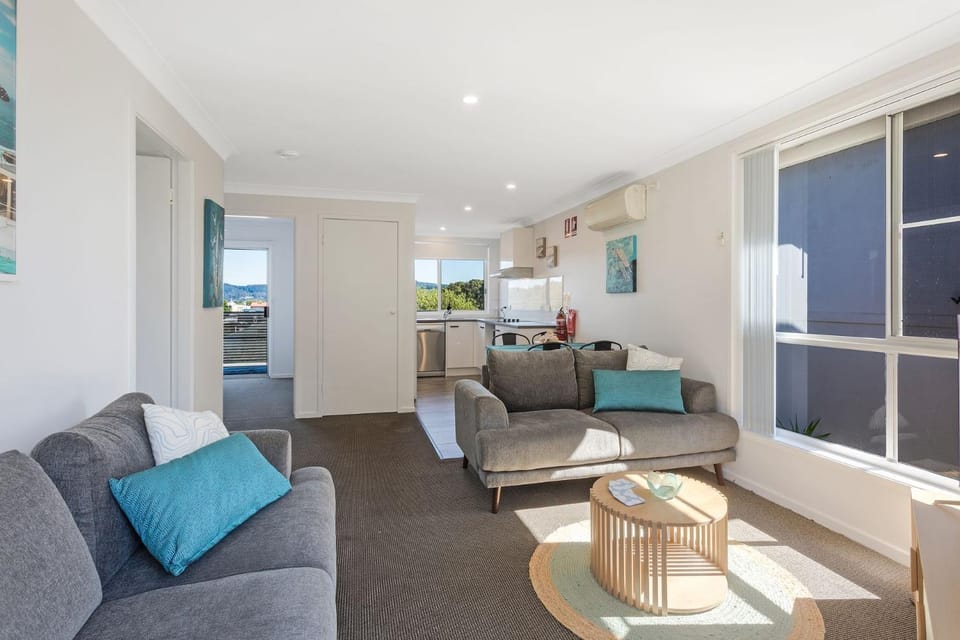 Golfers View Unit 6 Apartment in Narooma