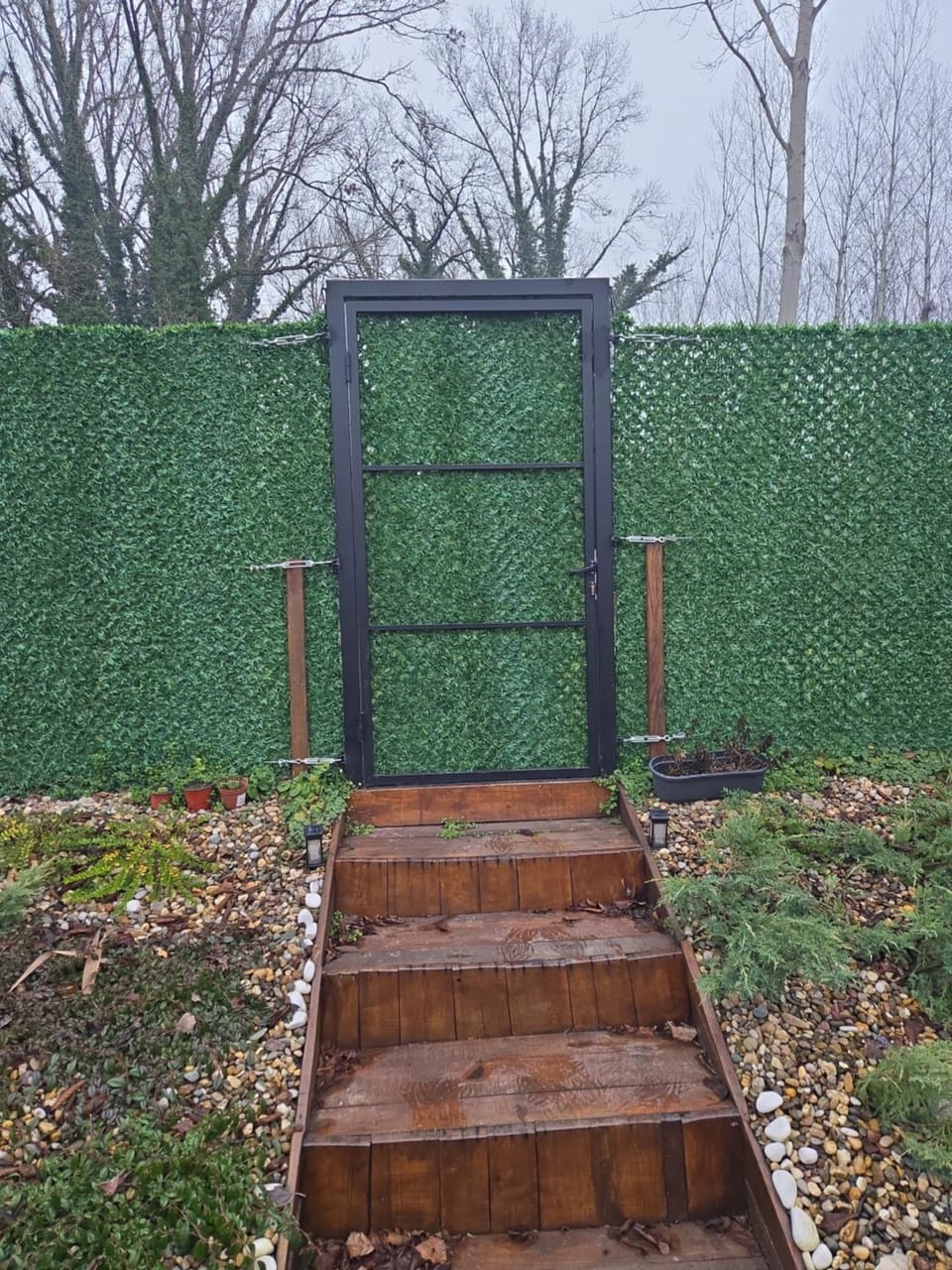 Vikendica Kendjija, Splav Cunamiii Docked boat in Vojvodina