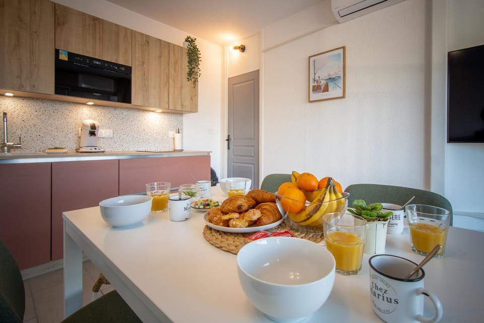 TV and multimedia, Kitchen or kitchenette