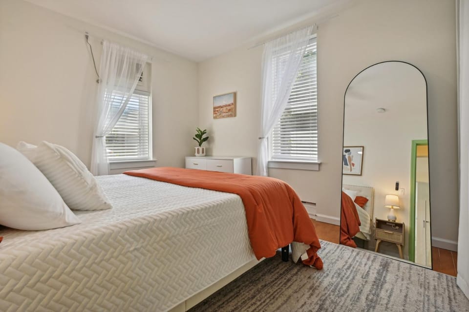 The Hamilton Elm Apartment in Teaneck