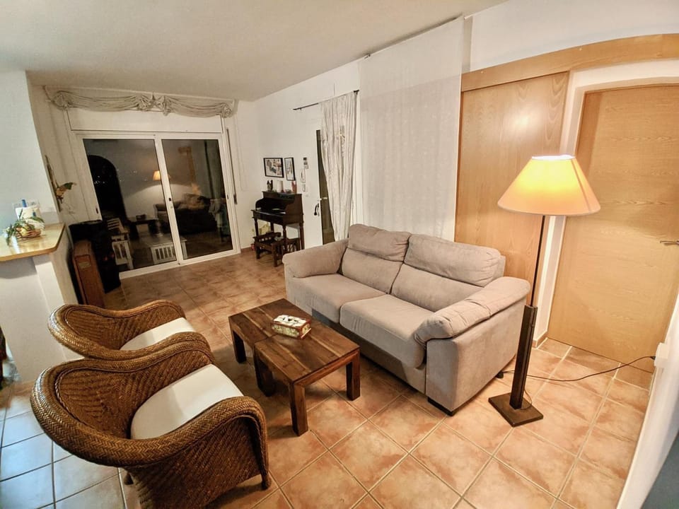 Villa familiar en L'Escala con piscina privada y barbacoa - HISP-7-103 Villa in L'Escala
