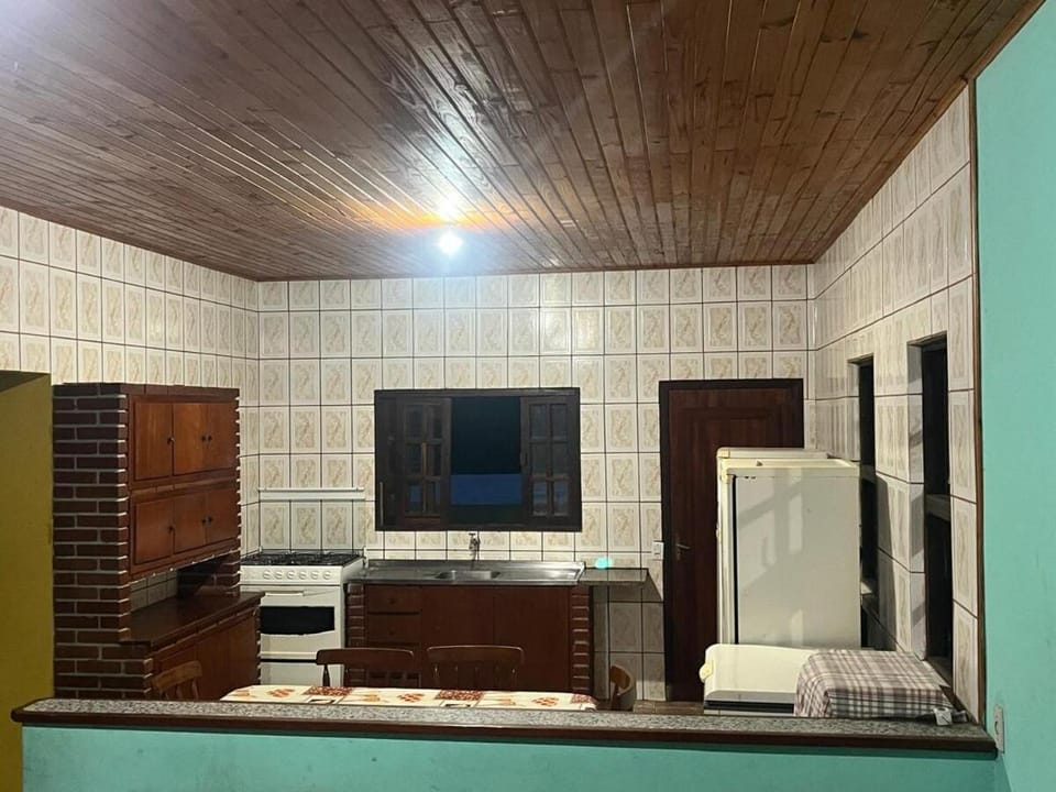 Chácara com piscinas, salão e campo de futebol House in State of São Paulo