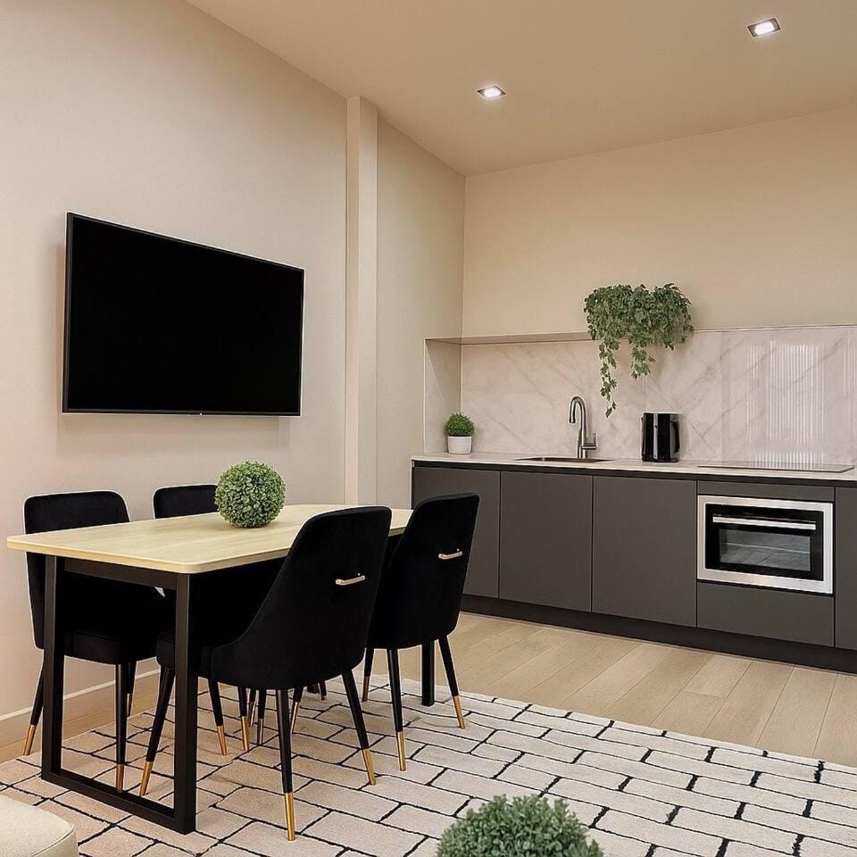 Cozy KING Escape Central Free Parking Apartment in Pittsburgh
