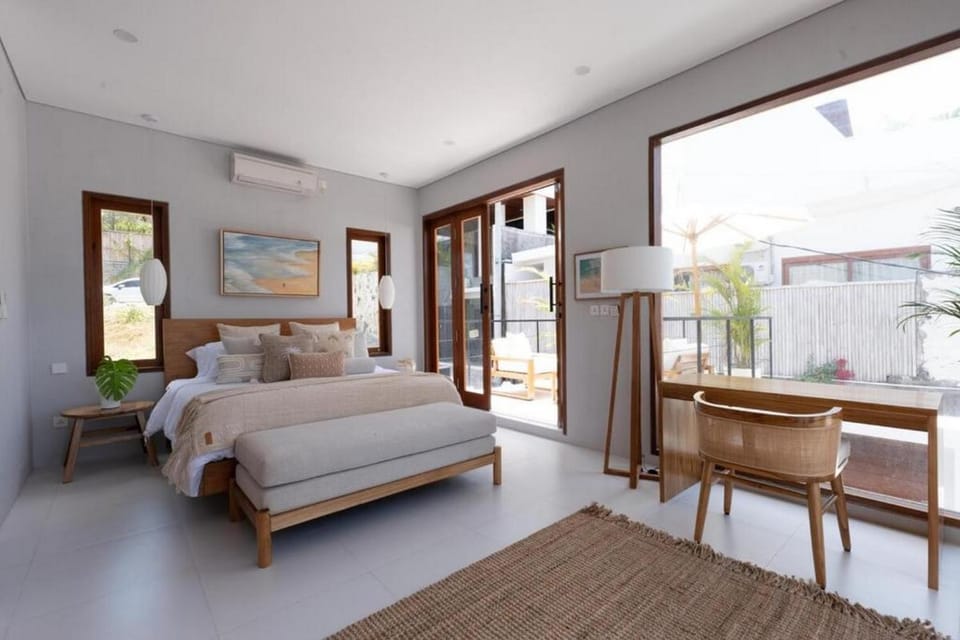 View (from property/room), Photo of the whole room