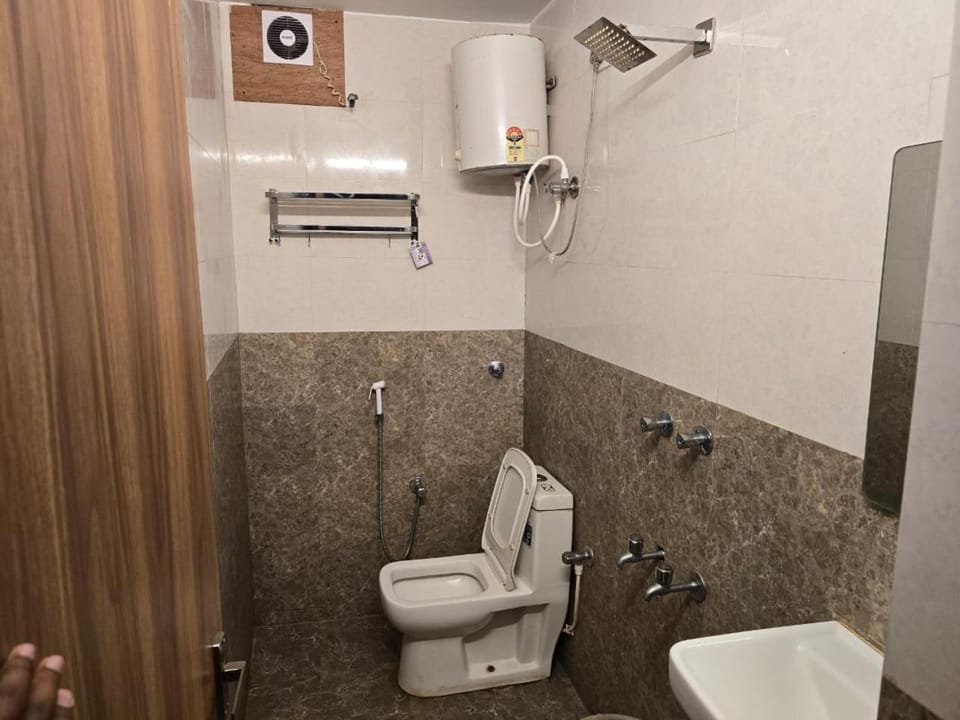 Hotel GT Galaxy Hotel in Chennai