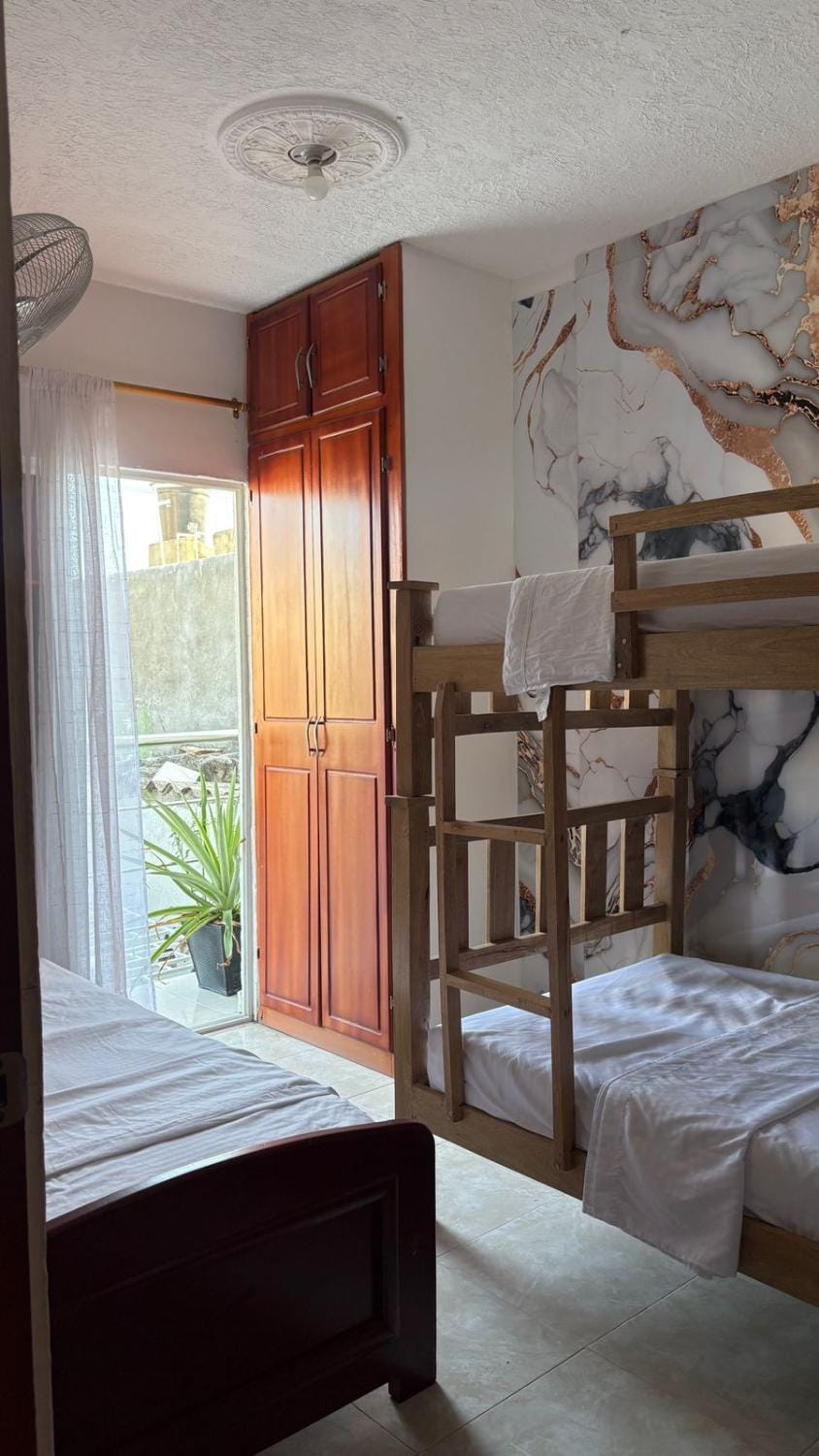 Amanecer Costero Bed and Breakfast in Santa Marta