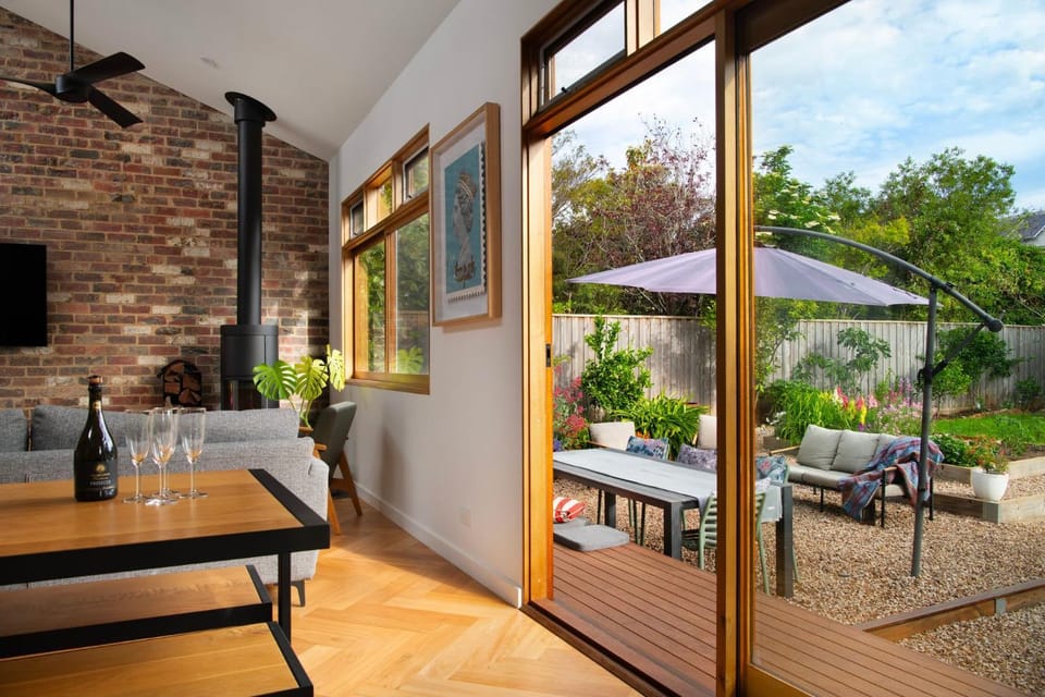 Patio, Garden, Living room, Dining area