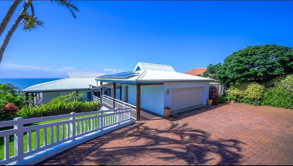 Property building, Natural landscape, Sea view