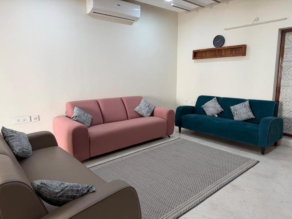 Selah Homes Peaceful 3BHK in Jubilee Hills Apartment in Hyderabad