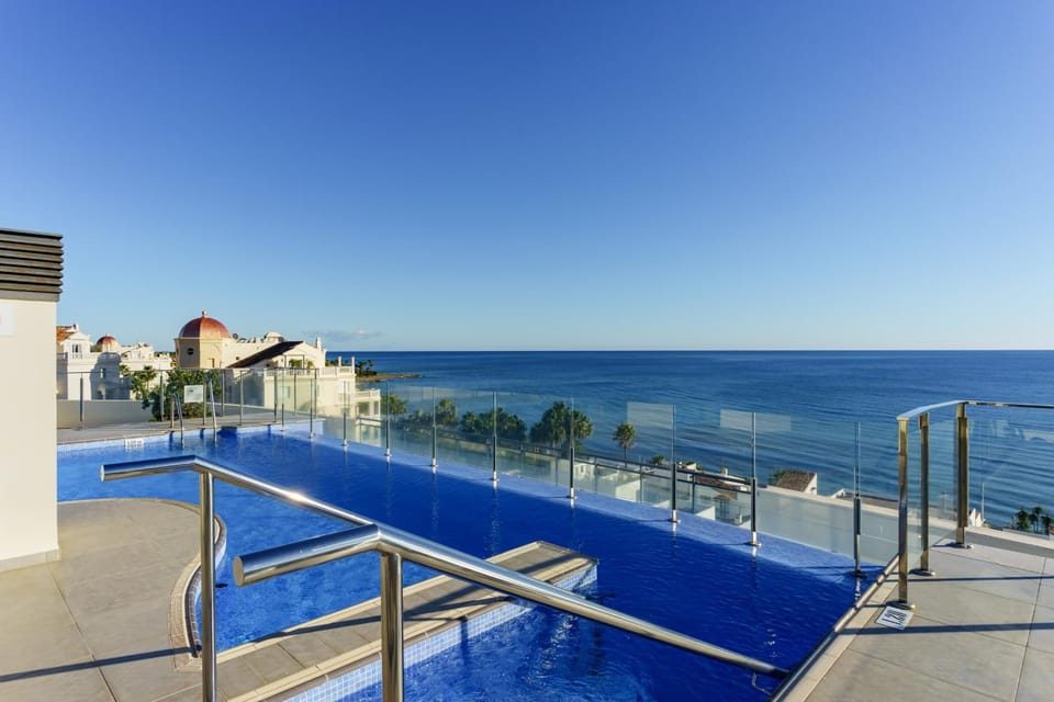 Cosmo Beach Serenity Apartment in Costa del Sol