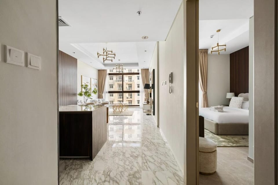 Brand New 1BR Near Metro at Avenue Residence Apartment in Dubai