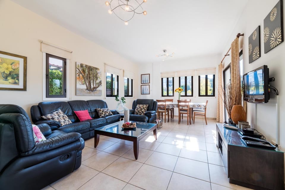 Sunnyside Family Villa Villa in Protaras