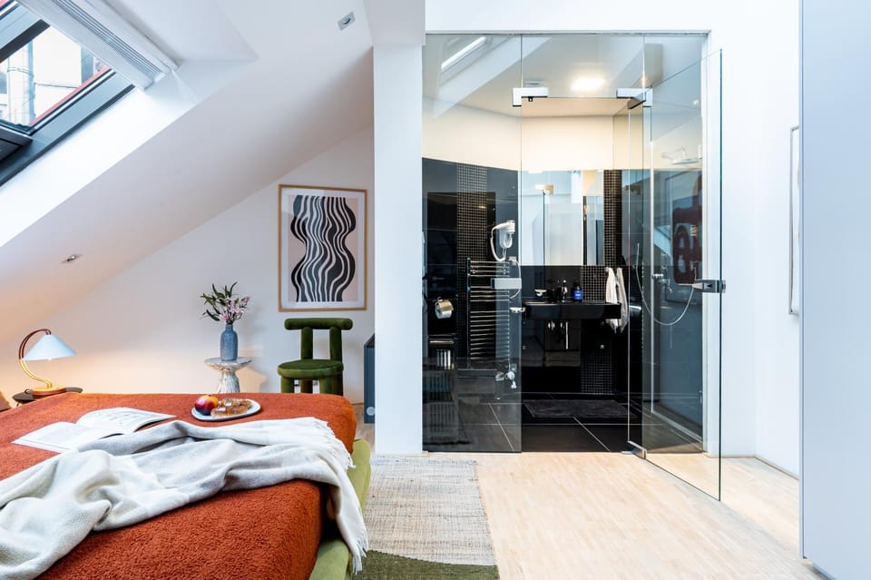 Shower, Bathroom, Bedroom