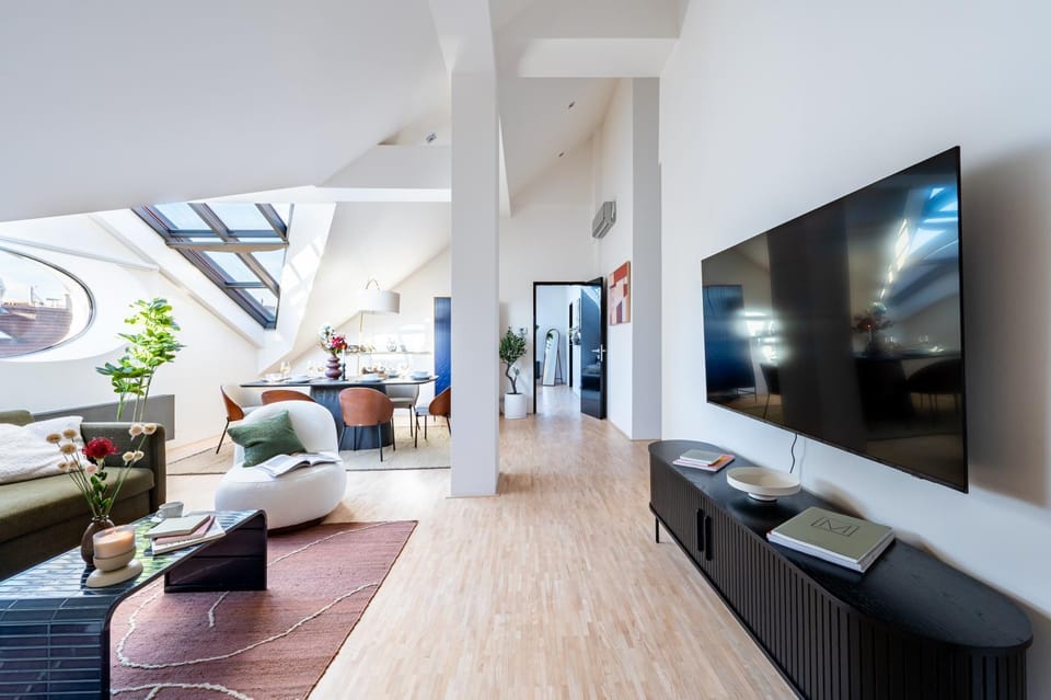 TV and multimedia, Living room