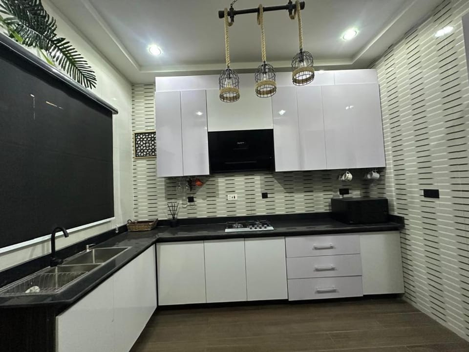 Prime location in Lekki ph 1 Apartment in Lagos, Nigeria