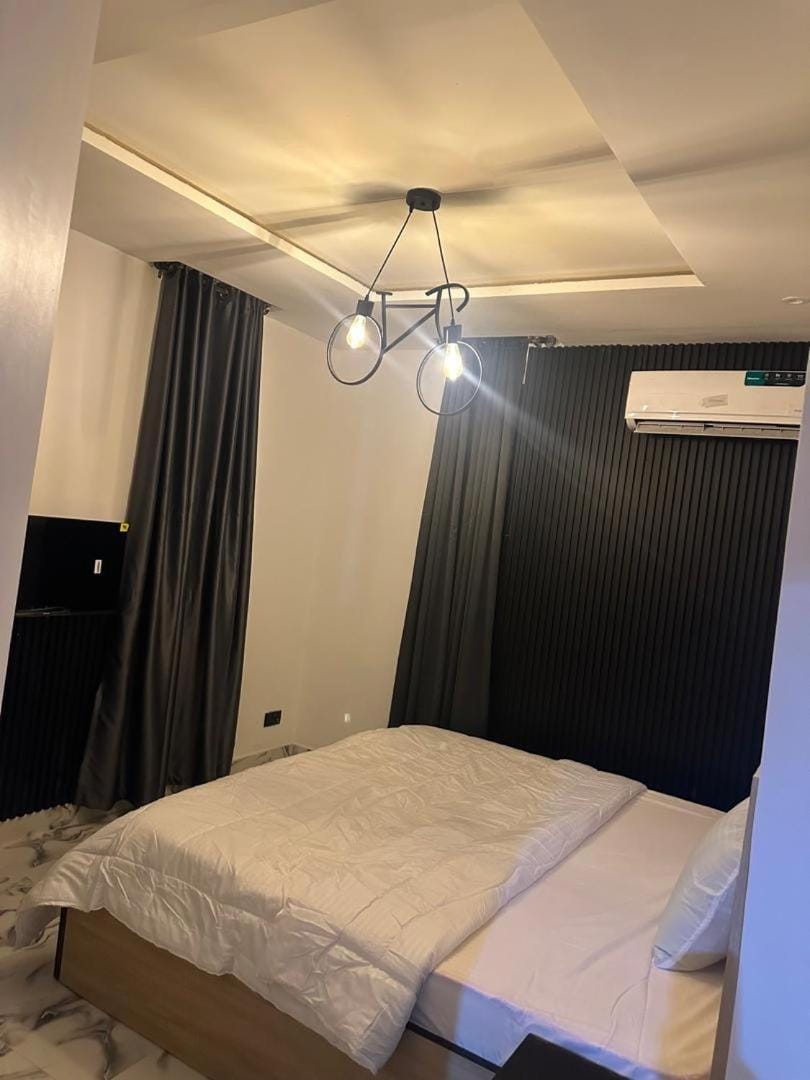 Prime location in Lekki ph 1 Apartment in Lagos, Nigeria