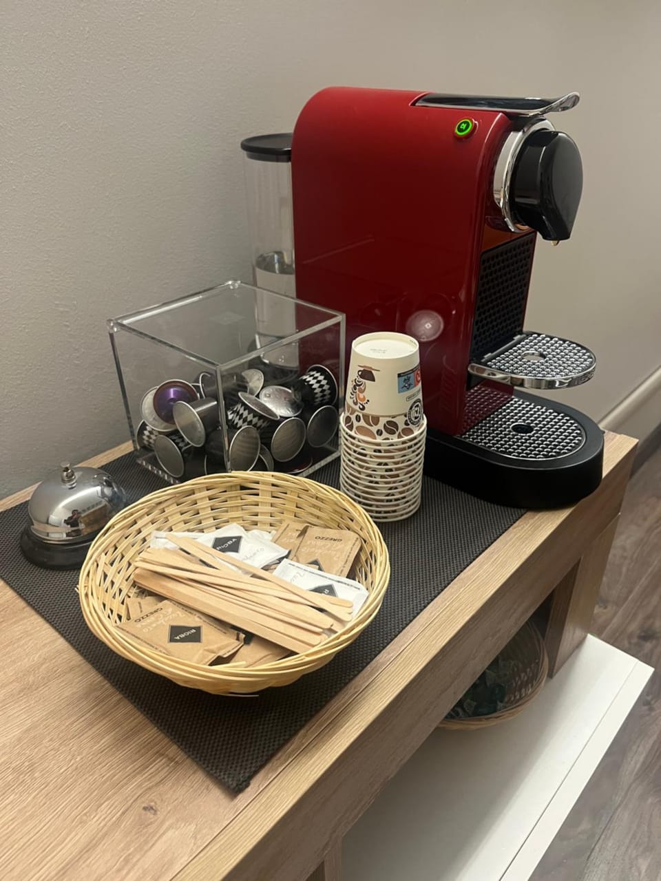 Coffee/tea facilities, Kitchen or kitchenette