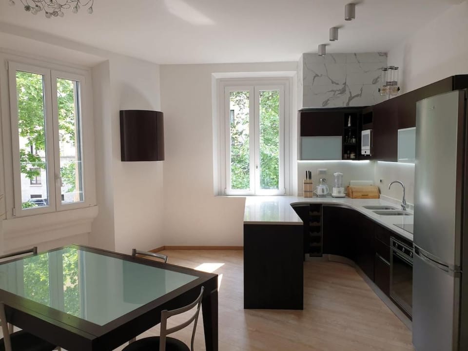Porta Venezia - lovely&warm Apartment in Milan