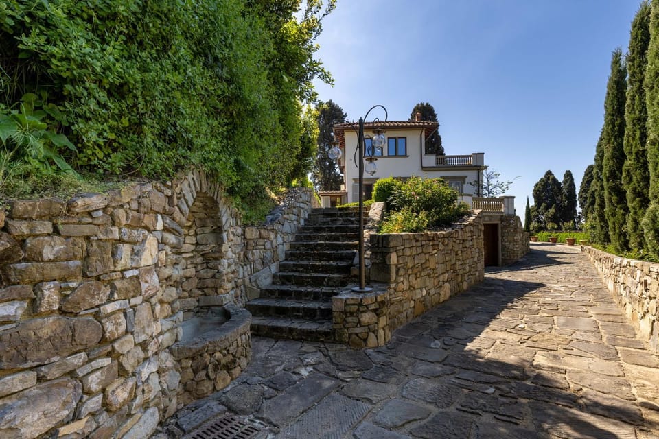 Property building, Garden