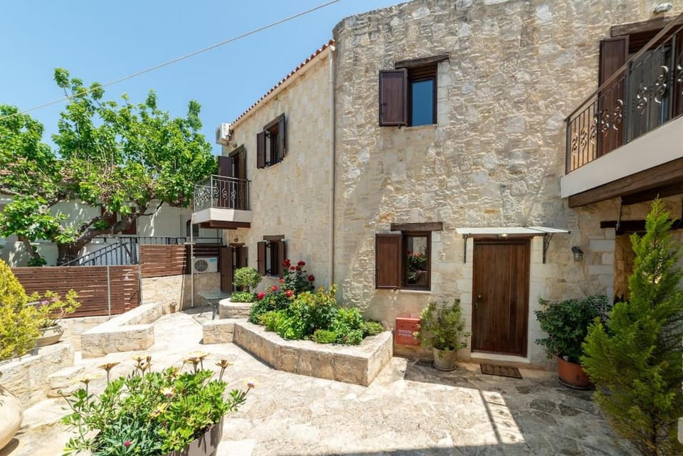 Property building, Patio, Garden, Garden view