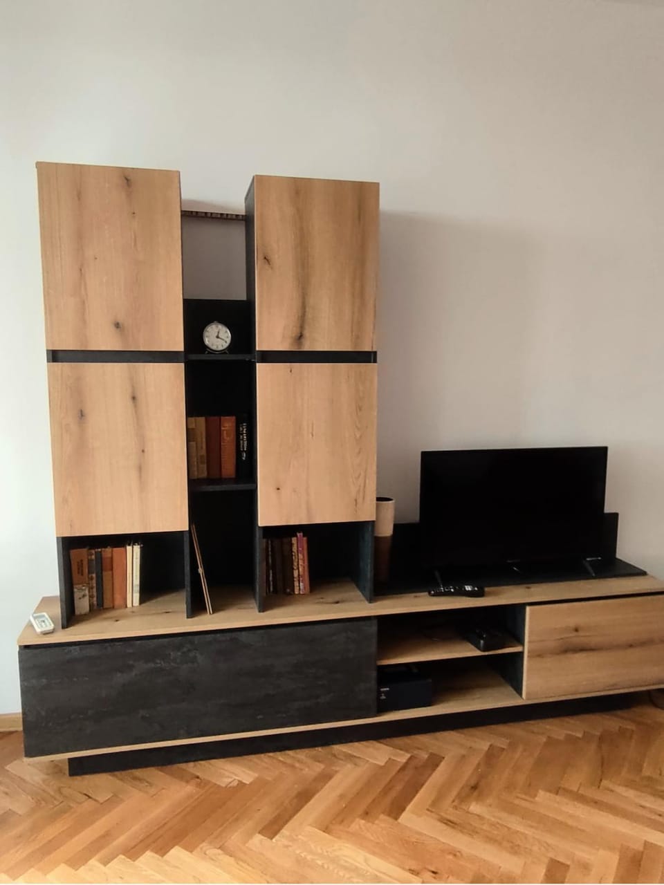 Communal lounge/ TV room, TV and multimedia, Evening entertainment